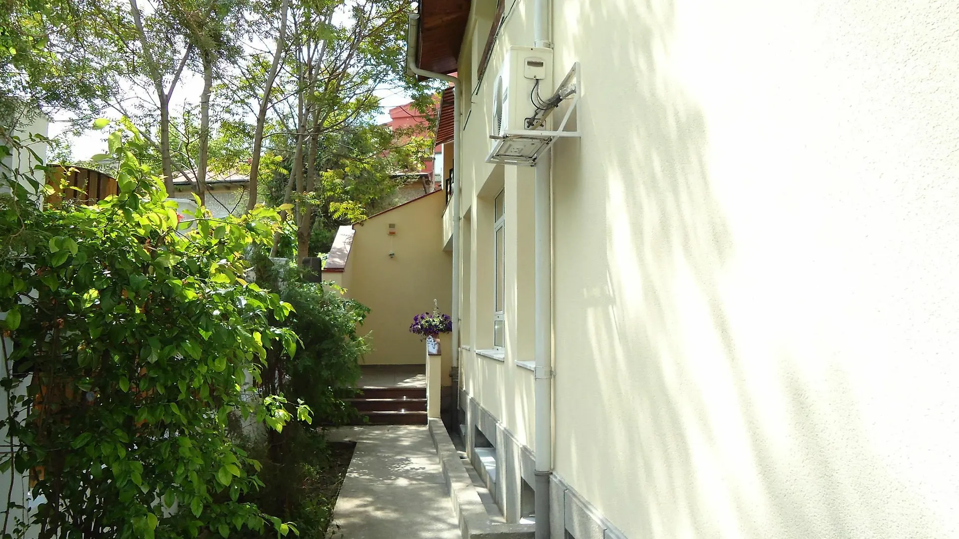 Central Villa 布加勒斯特